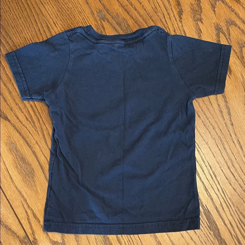 Rabbit Skins Navy Tee with Happy Heart-Eyed Flame Design Kids size 2